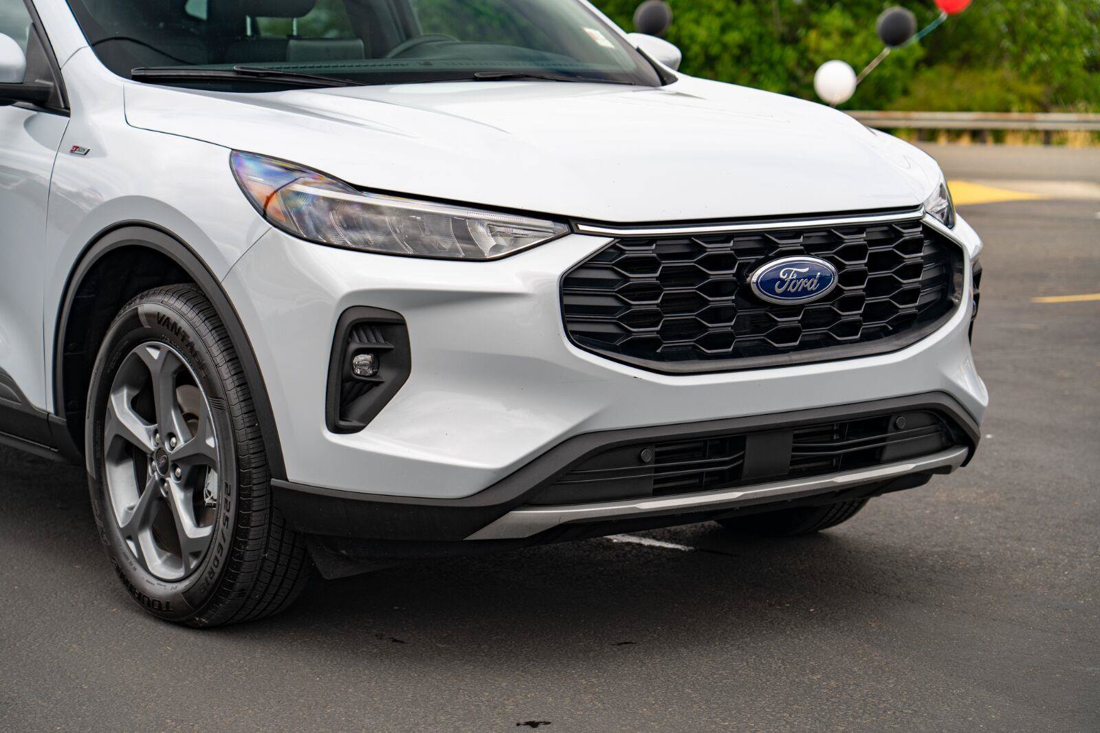 Used 2025 Ford Escape ST-Line Select AWD/4WD image 7