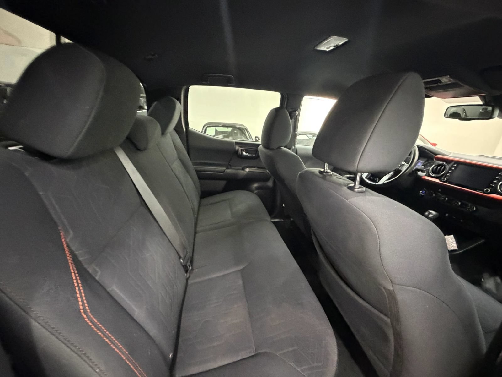 Used 2020 Toyota Tacoma TRD Sport AWD/4WD image 19