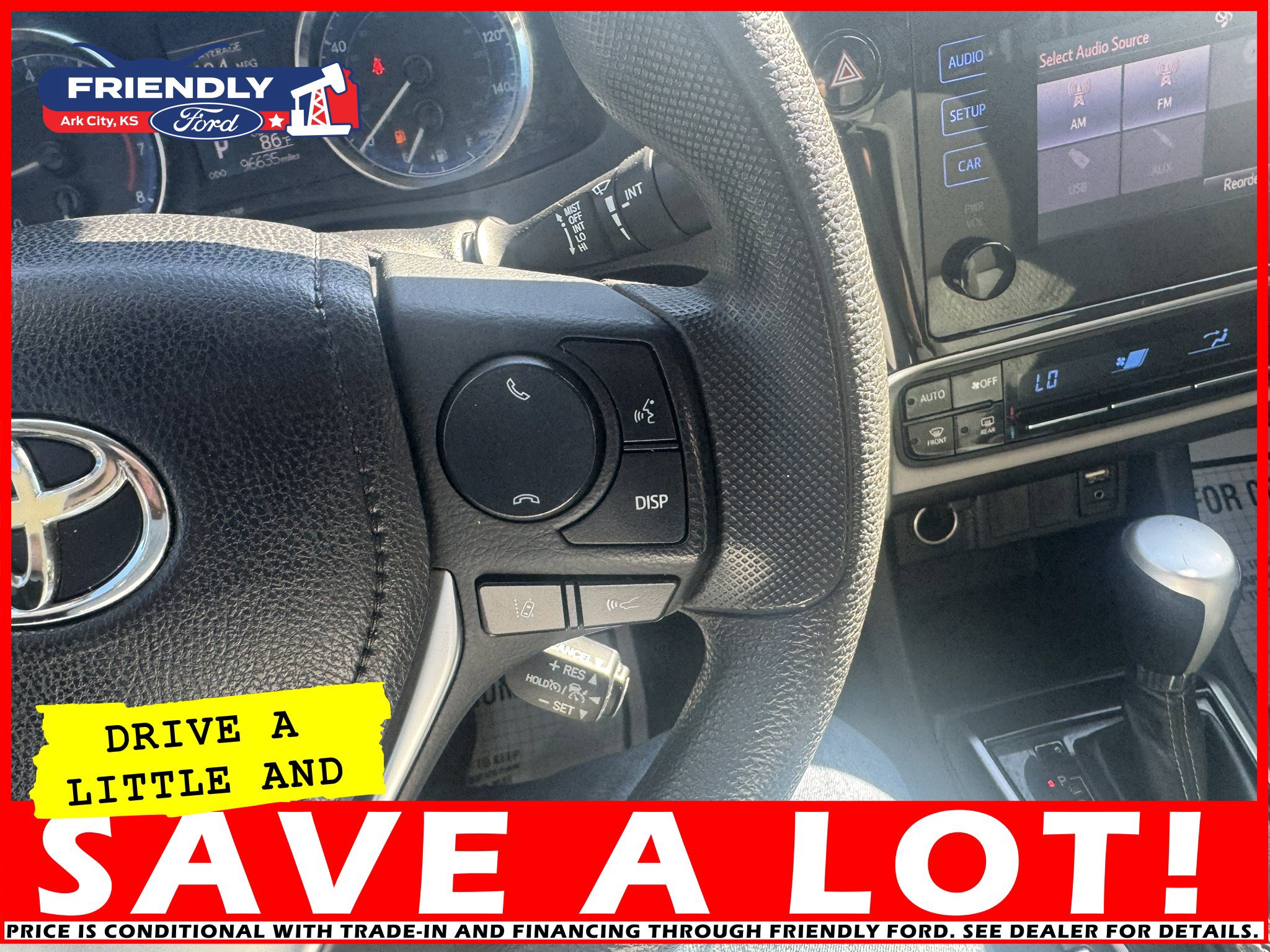 Used 2018 Toyota Corolla LE image 17