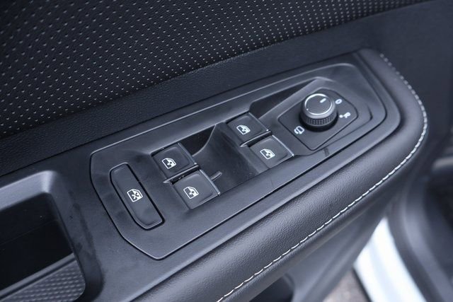 New 2026 Volkswagen Atlas SEL Premium R-Line image 11