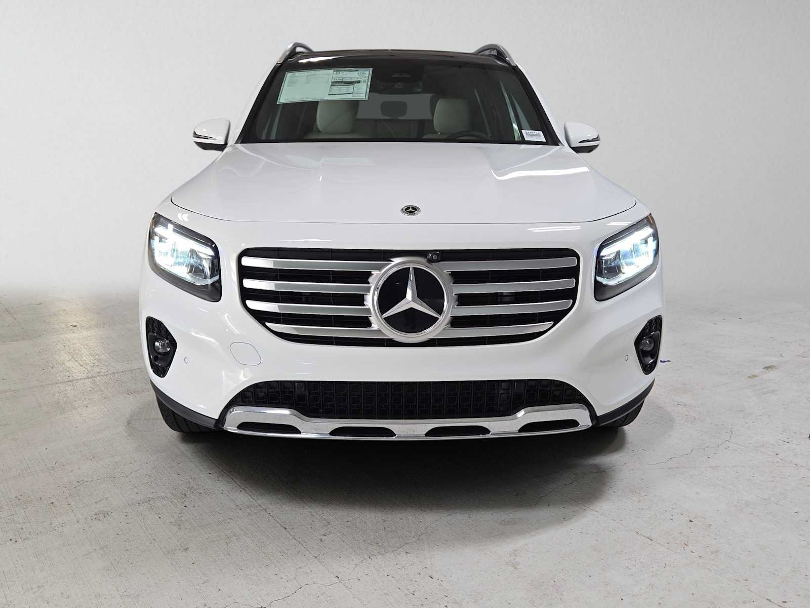New 2026 Mercedes-Benz GLB 250 4MATIC image 8