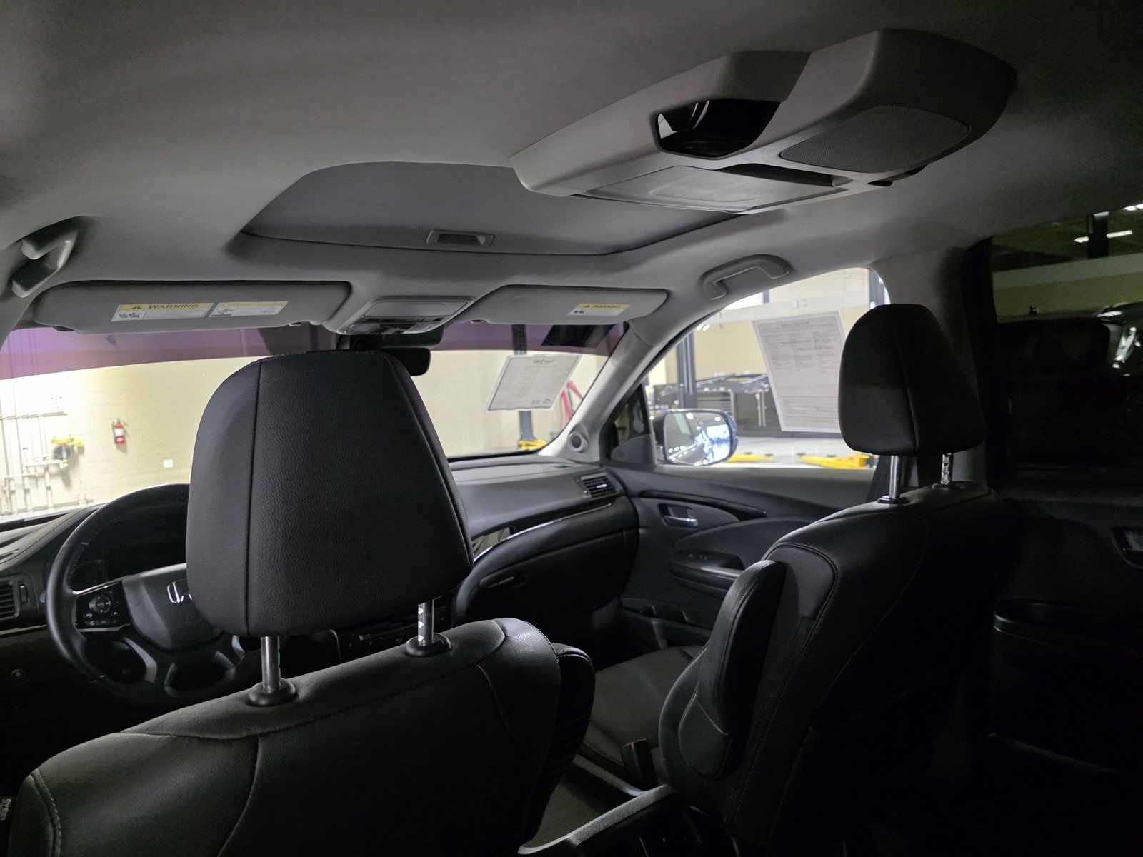 Used 2019 Honda Pilot Touring image 16