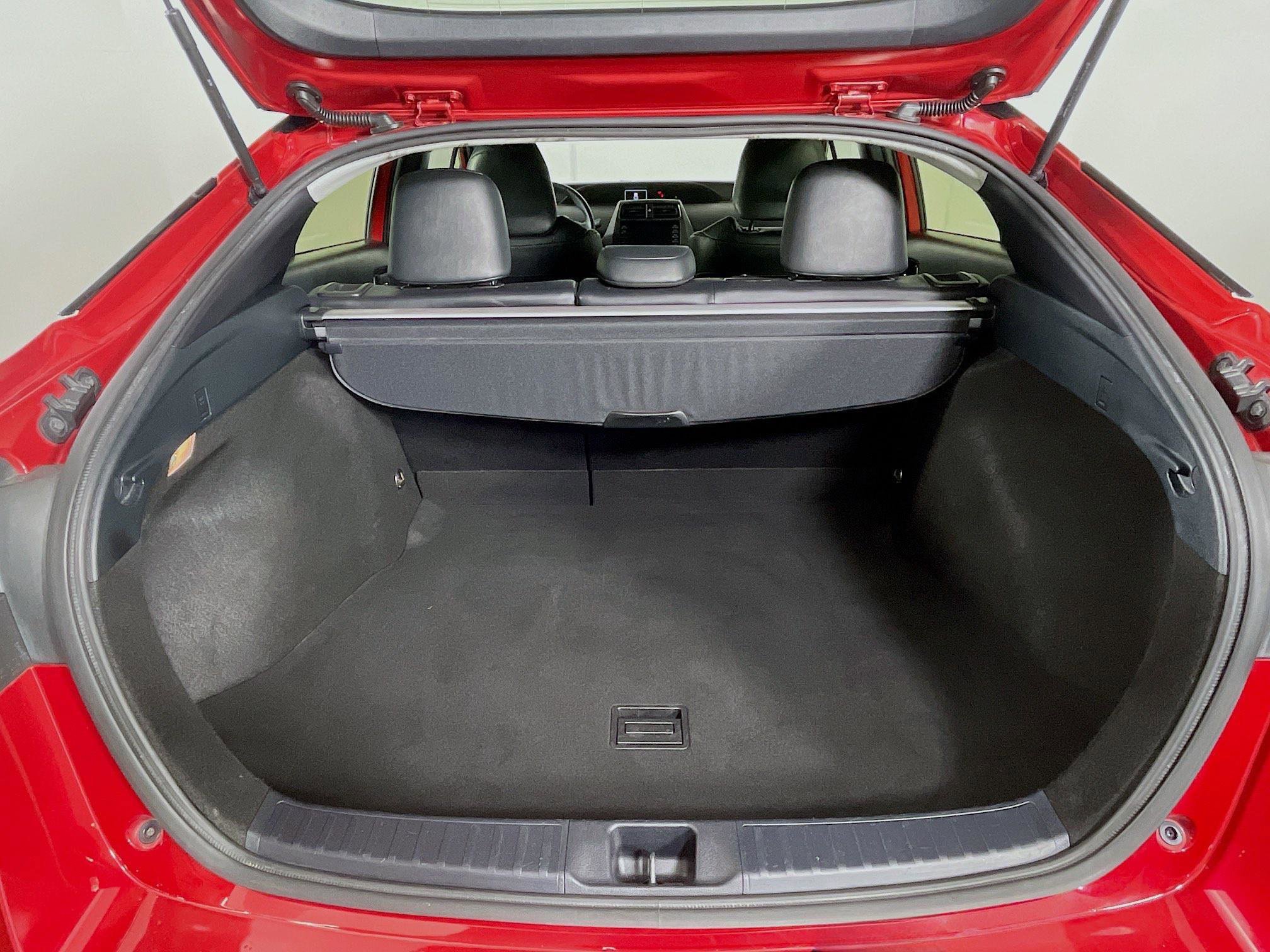 Used 2021 Toyota Prius image 27