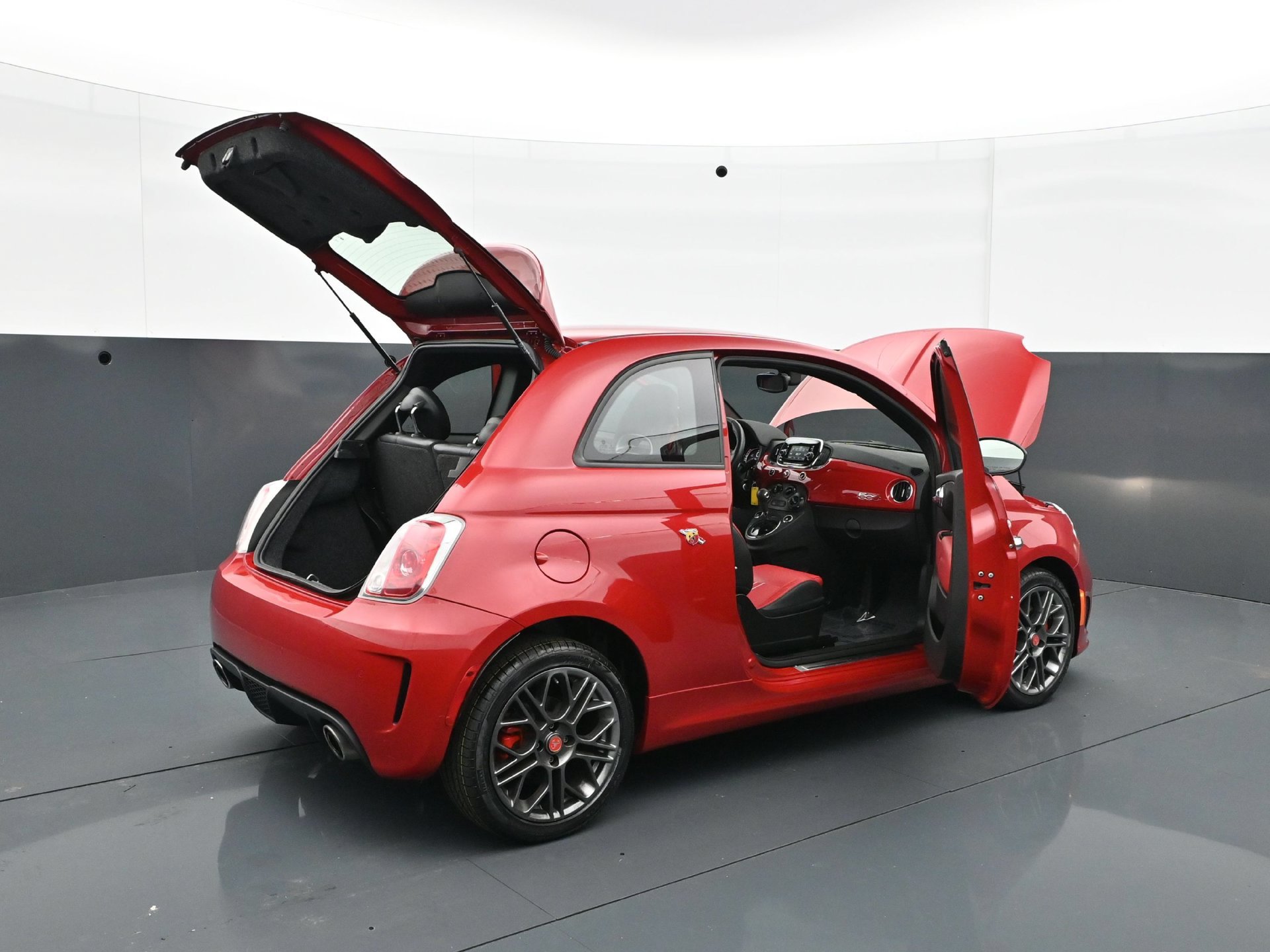 Used 2019 FIAT 500 Abarth FWD image 30