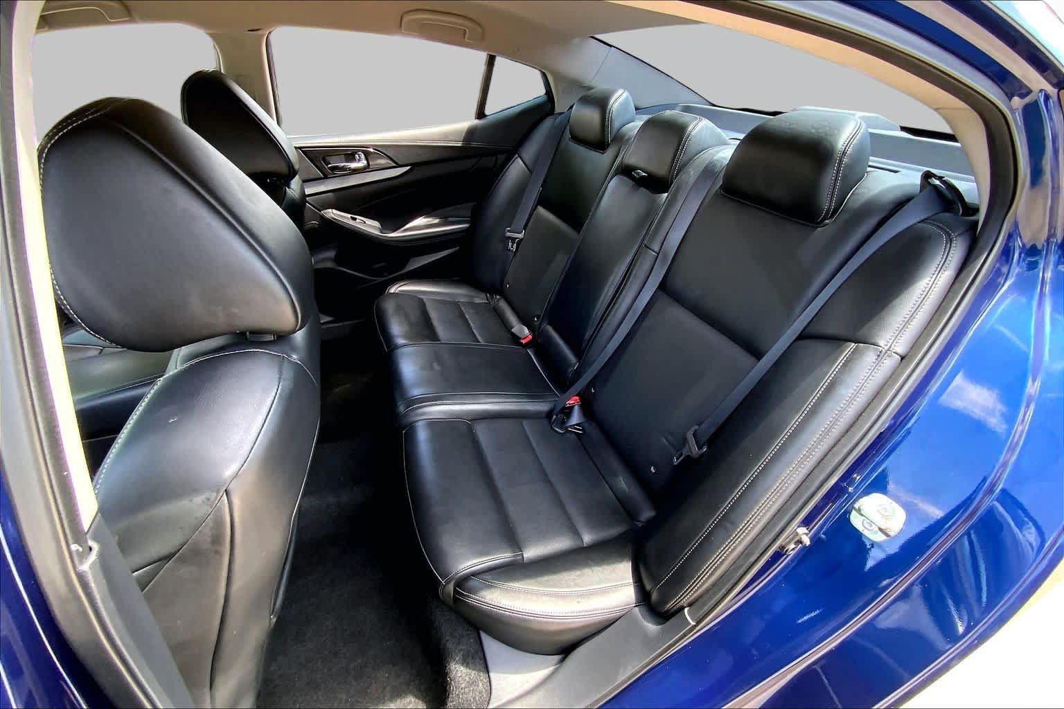 Used 2018 Nissan Maxima 3.5 SV FWD image 19
