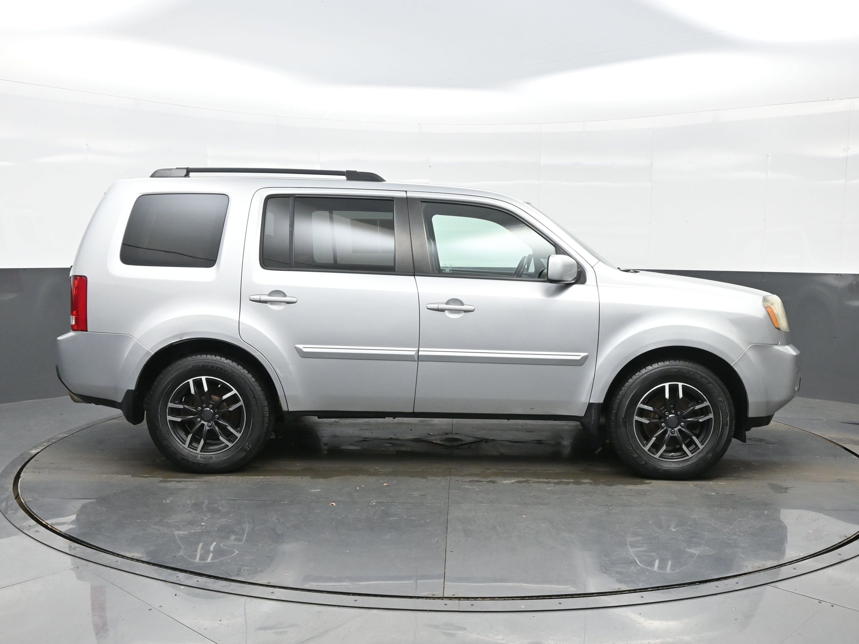 Used 2011 Honda Pilot EX-L image 7