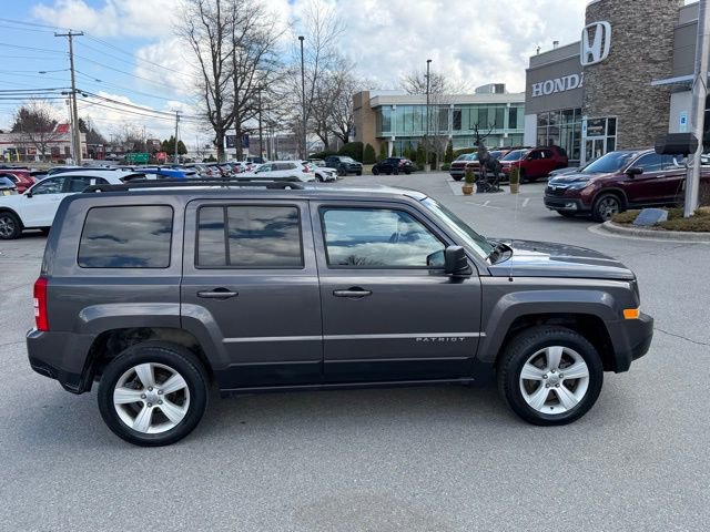 Used 2016 Jeep Patriot Latitude image 4