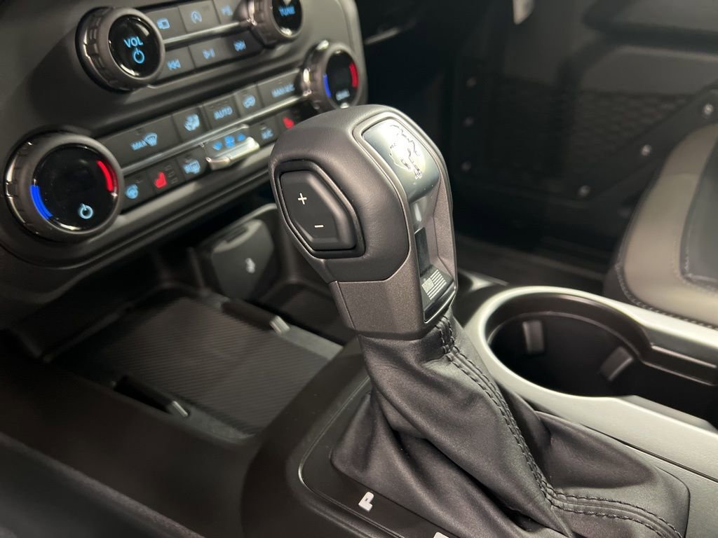 New 2026 Ford Bronco Outer Banks image 16