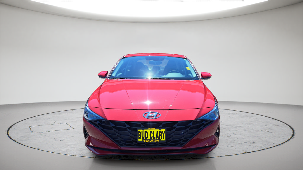 Used 2021 Hyundai Elantra SEL FWD image 2