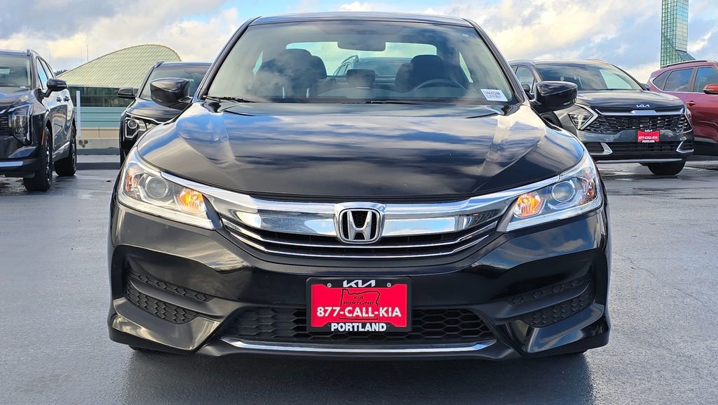 Used 2016 Honda Accord LX image 8