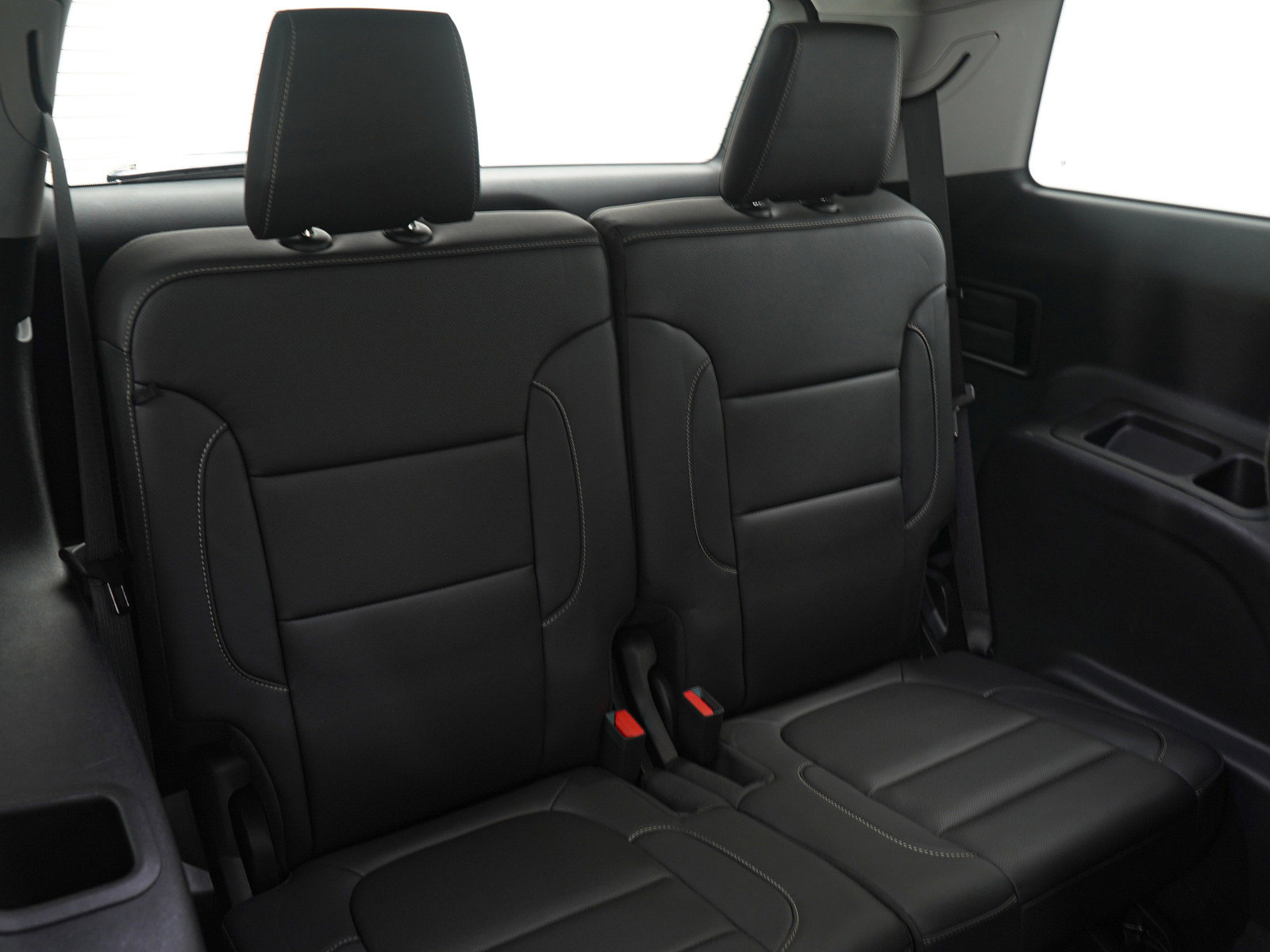 Used 2023 GMC Acadia SLT w/ Elevation Edition image 17