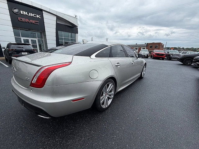 Used 2016 Jaguar XJ R-Sport AWD/4WD image 3