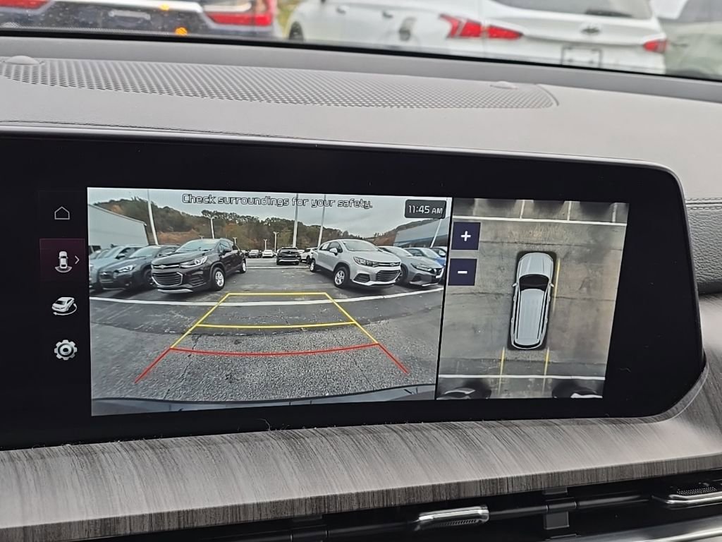 Used 2024 Kia Telluride SX Prestige w/ Towing Package image 16