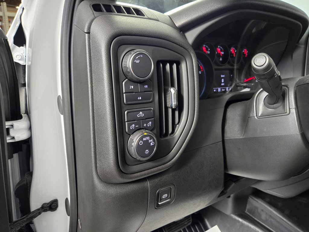 New 2025 Chevrolet Silverado 2500 W/T image 16