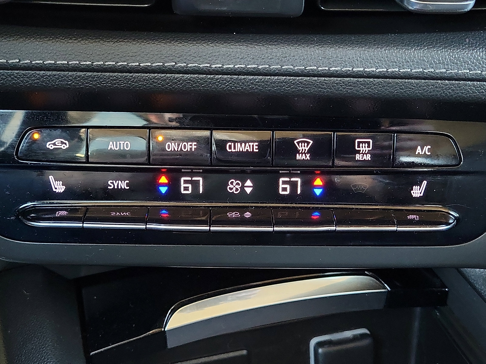 Used 2023 Buick Envision Essence image 15