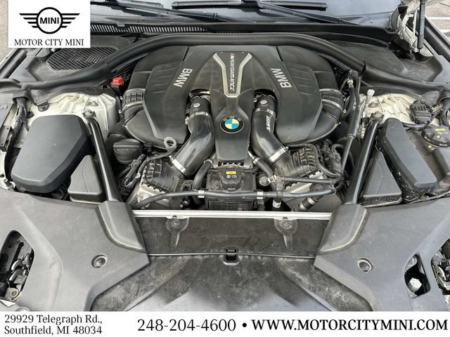Used 2018 BMW M550i xDrive w/ Driving Assistance Package AWD/4WD image 14