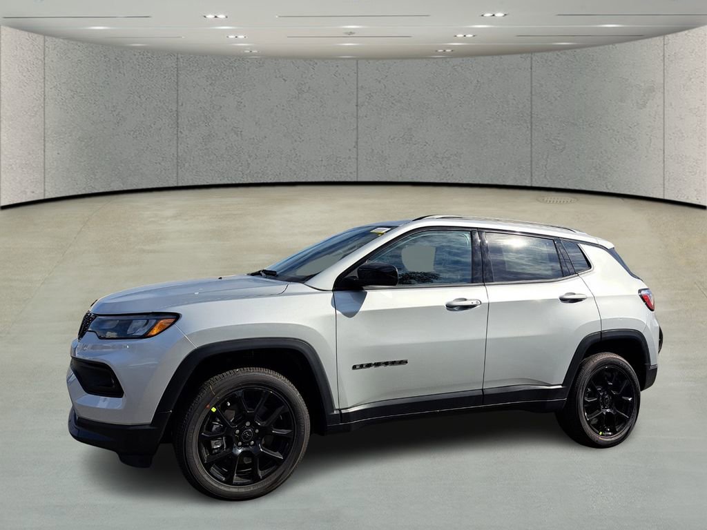 New 2026 Jeep Compass Latitude image 9