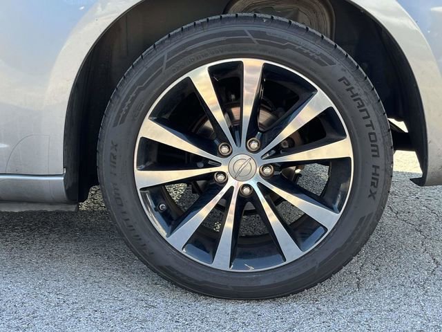 Used 2013 Chrysler 200 Touring w/ S Exterior Appearance Pkg FWD image 11
