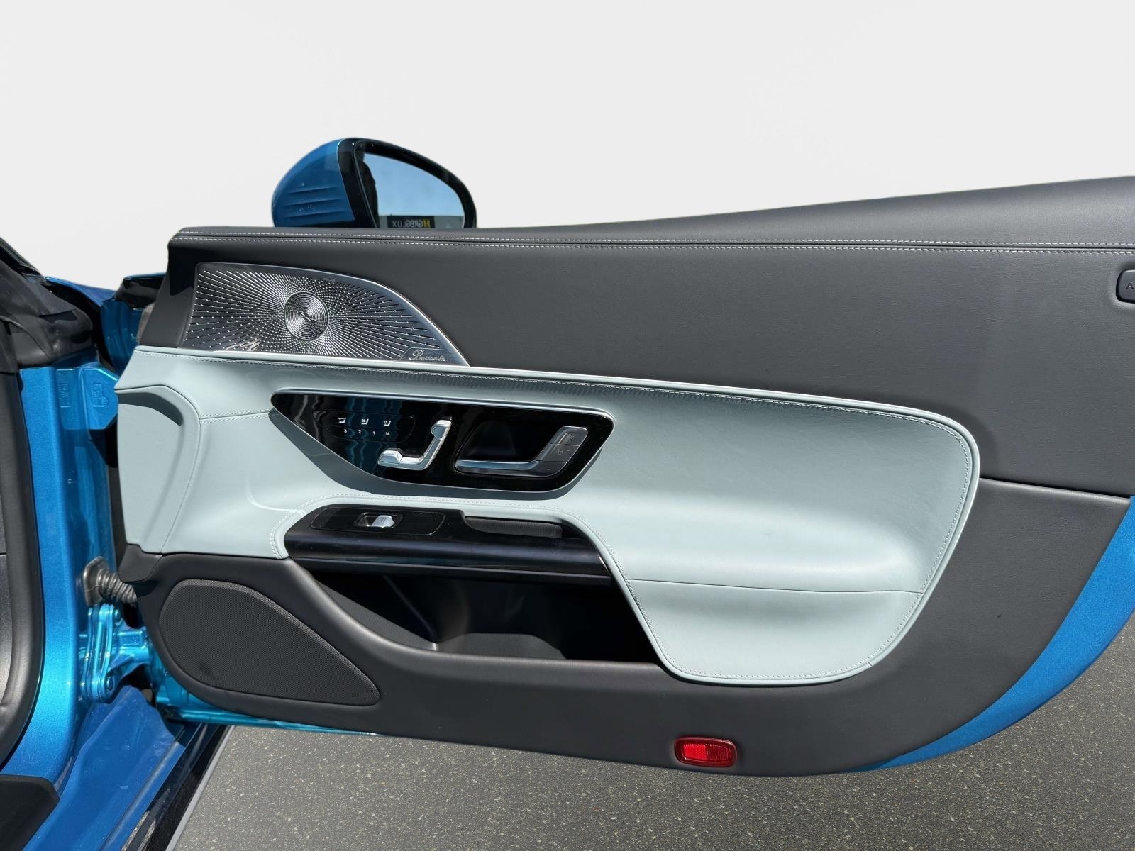 Used 2023 Mercedes-Benz SL 43 AMG image 41