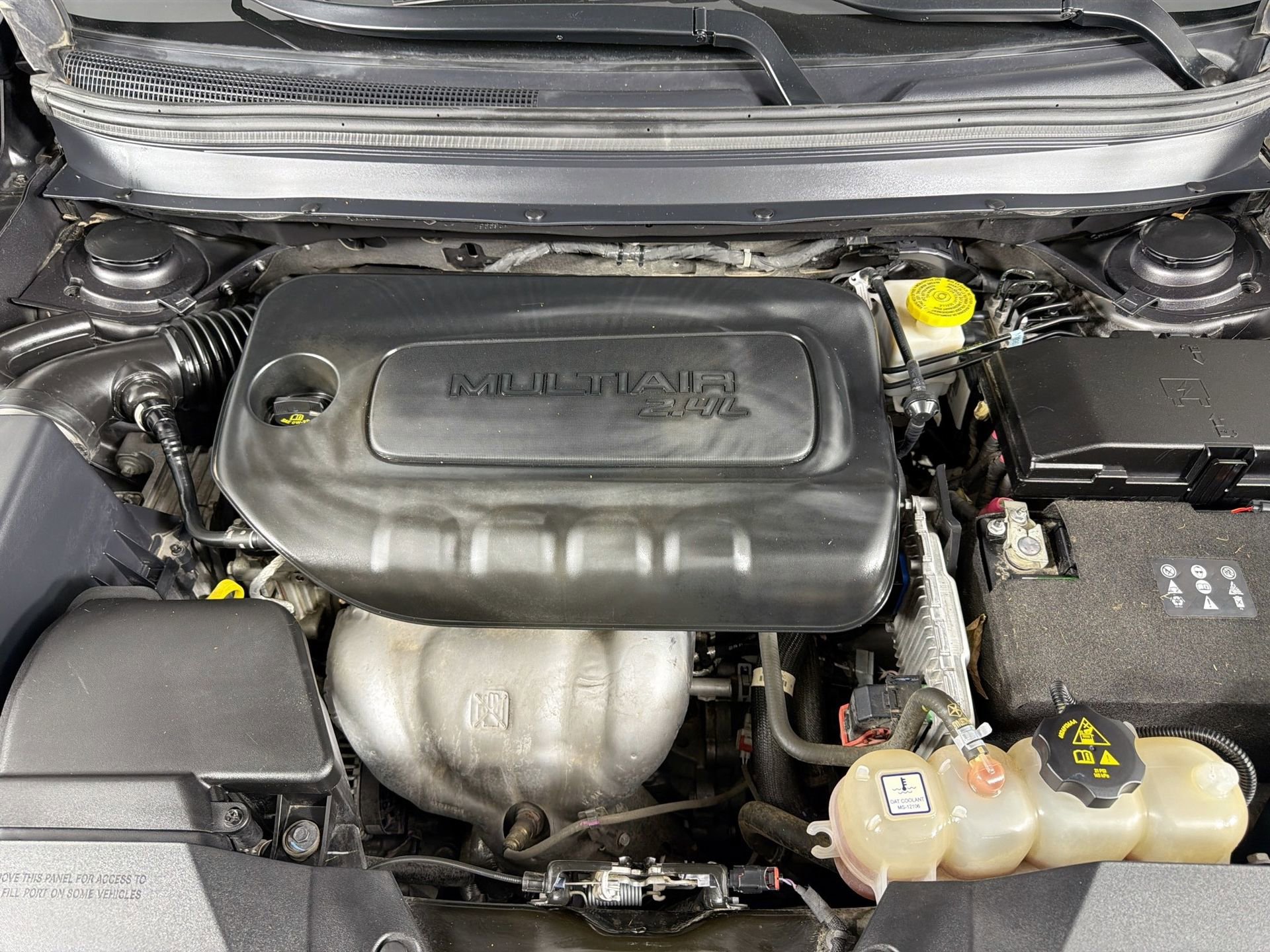 Used 2021 Jeep Cherokee Latitude Plus w/ Sun & Sound Group image 29