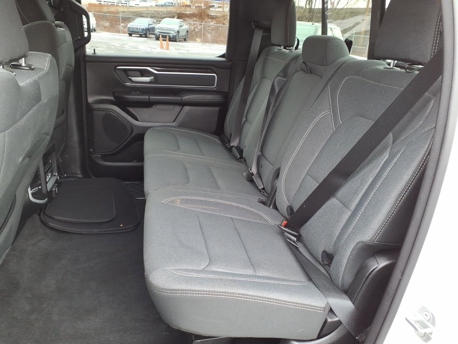 Used 2022 RAM 1500 Big Horn AWD/4WD image 10