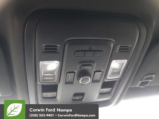 Used 2023 GMC Yukon AT4 image 21