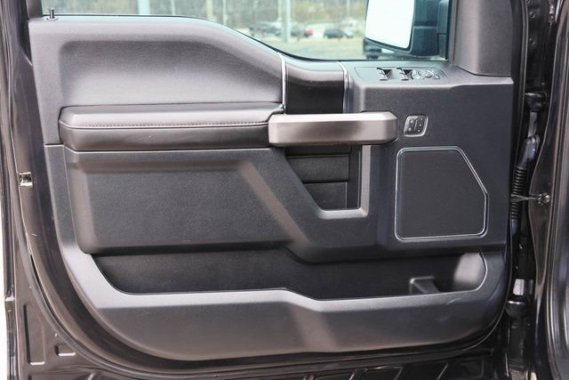 Used 2020 Ford F150 Platinum w/ Equipment Group 701A Luxury AWD/4WD image 13