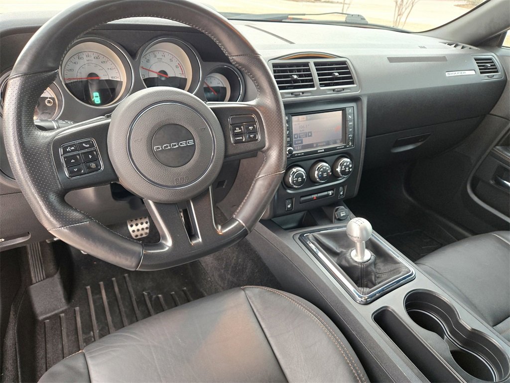 Used 2014 Dodge Challenger R/T image 12