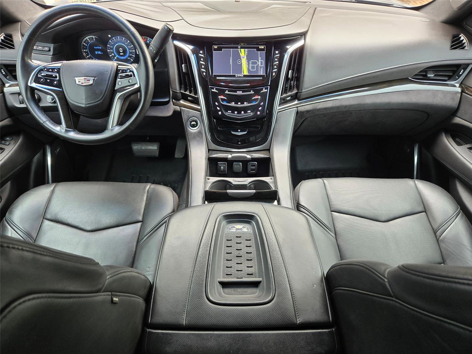 Used 2016 Cadillac Escalade Platinum AWD/4WD image 13