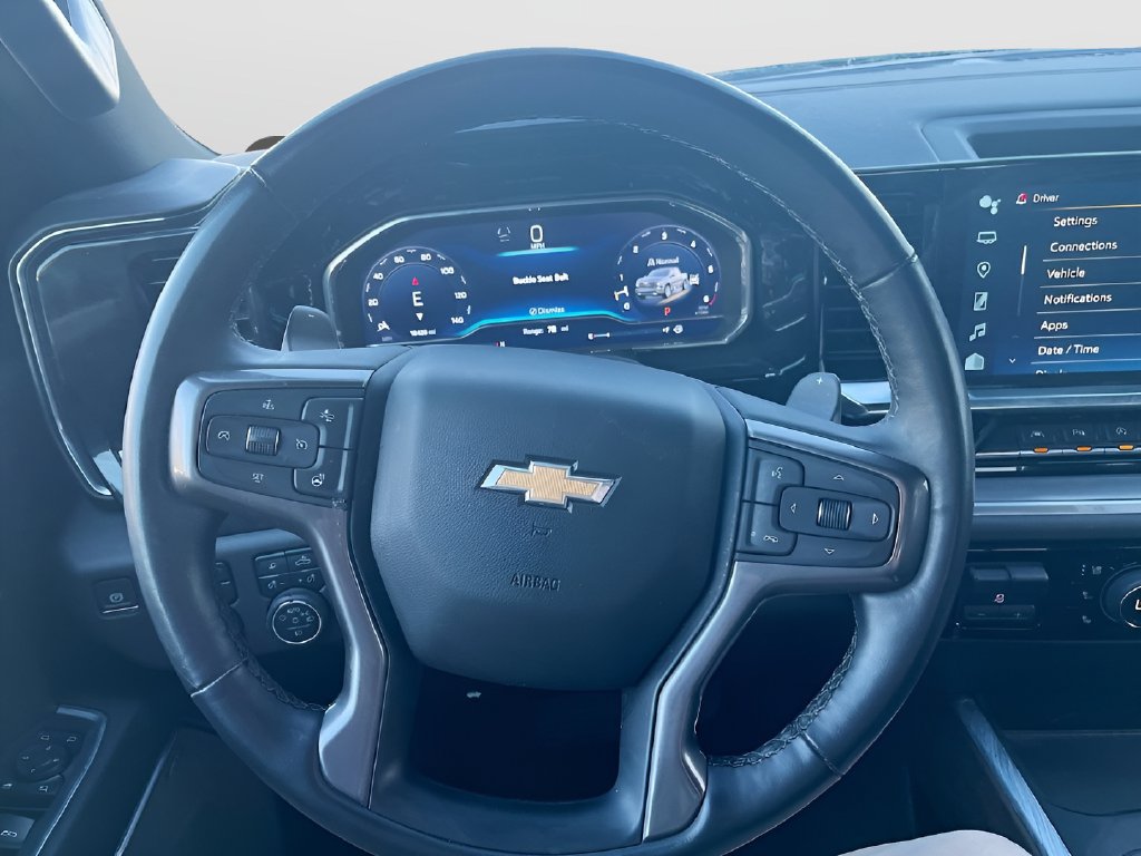 Used 2024 Chevrolet Silverado 1500 High Country AWD/4WD image 11