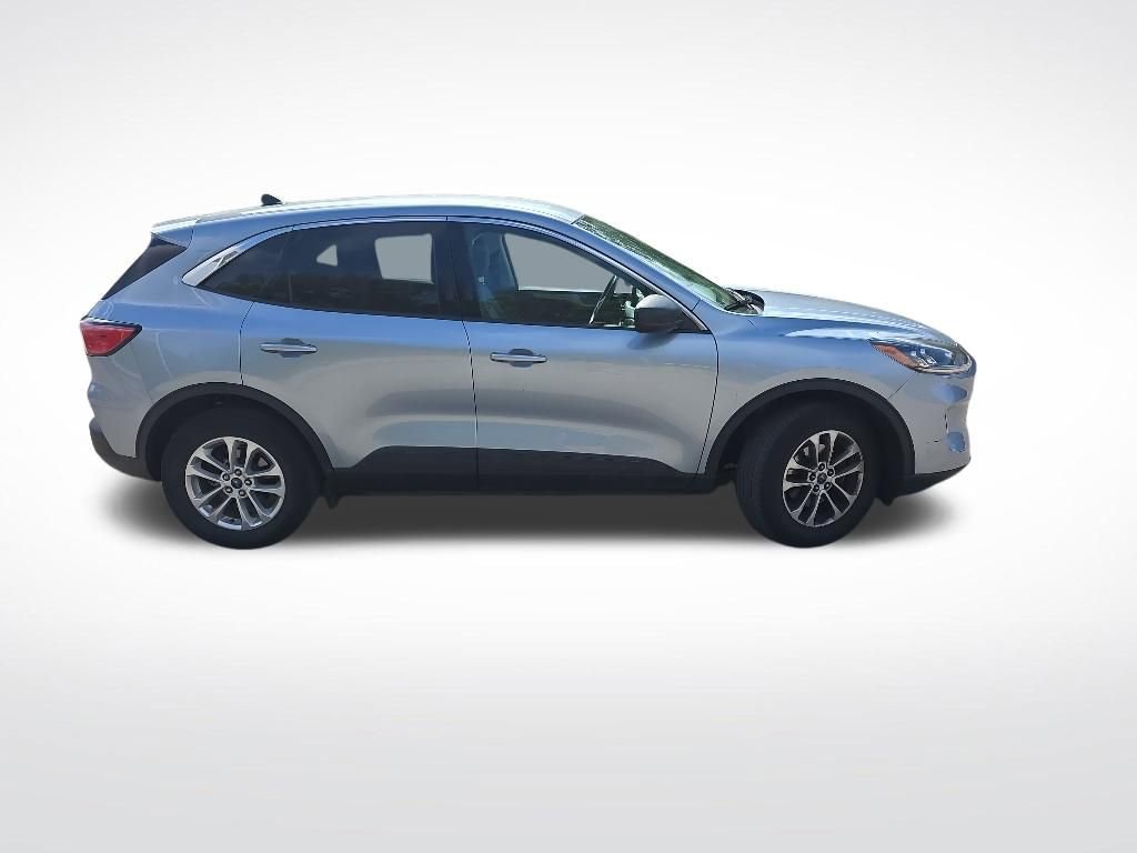 Used 2022 Ford Escape SE w/ Convenience Package AWD/4WD image 4