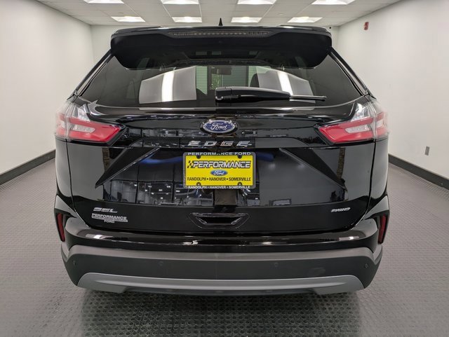 Used 2022 Ford Edge SEL w/ Convenience Package image 5