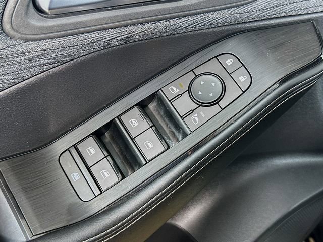 Used 2023 Nissan Rogue SV image 17