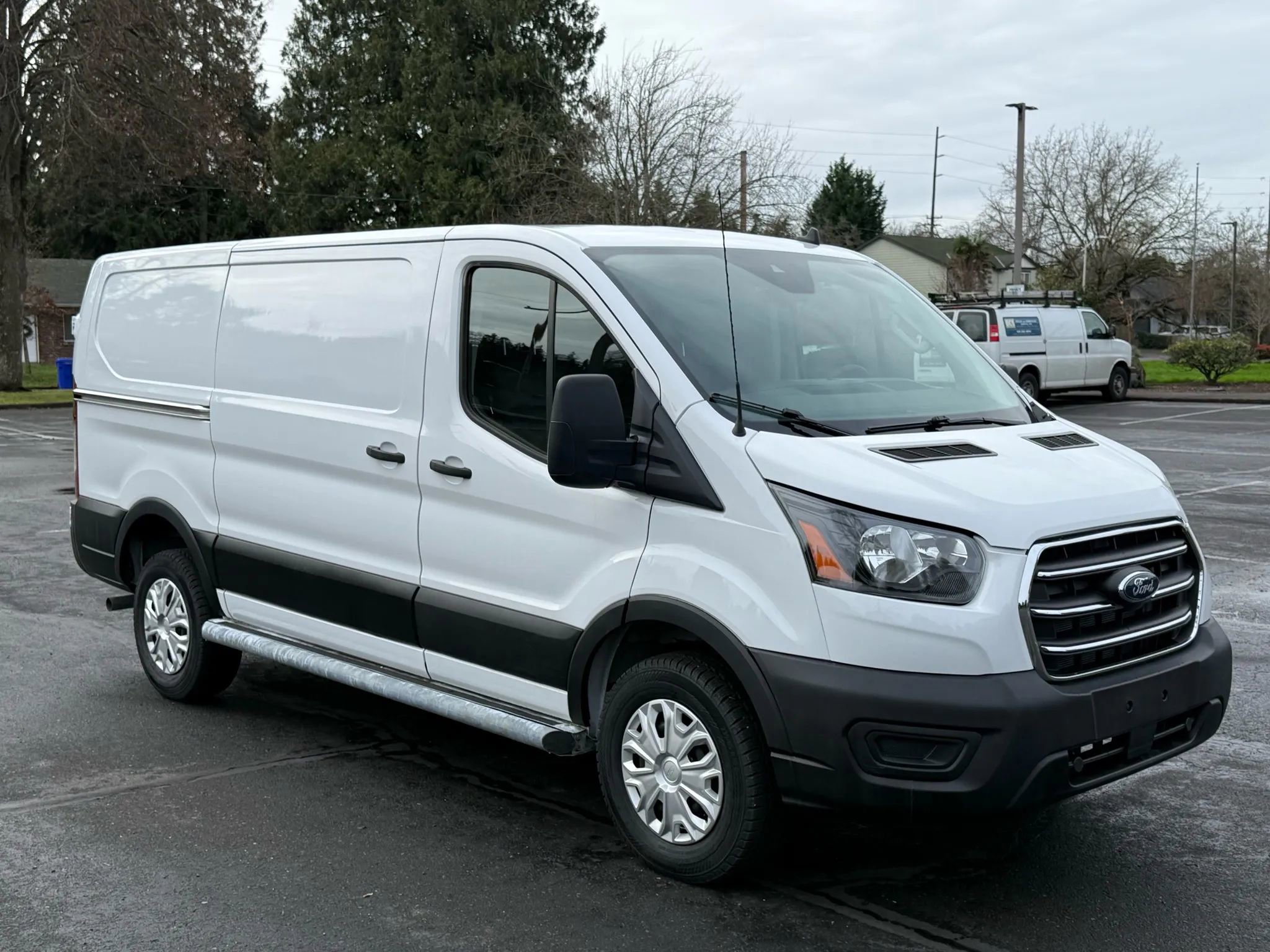Used 2025 Ford Transit 250 Low Roof w/ Exterior Upgrade Package RWD image 7