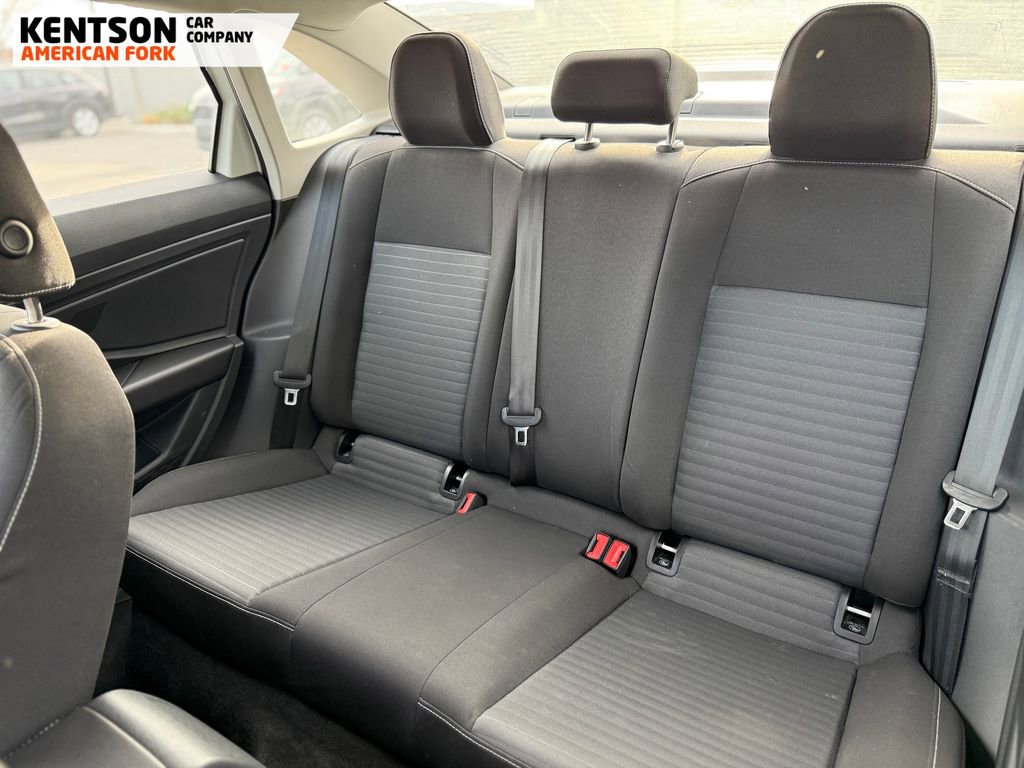 Used 2025 Volkswagen Jetta S image 34