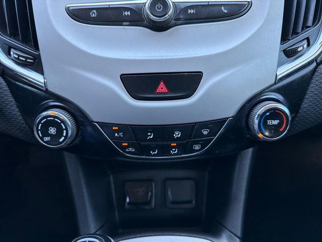 Used 2018 Chevrolet Cruze LS FWD image 14