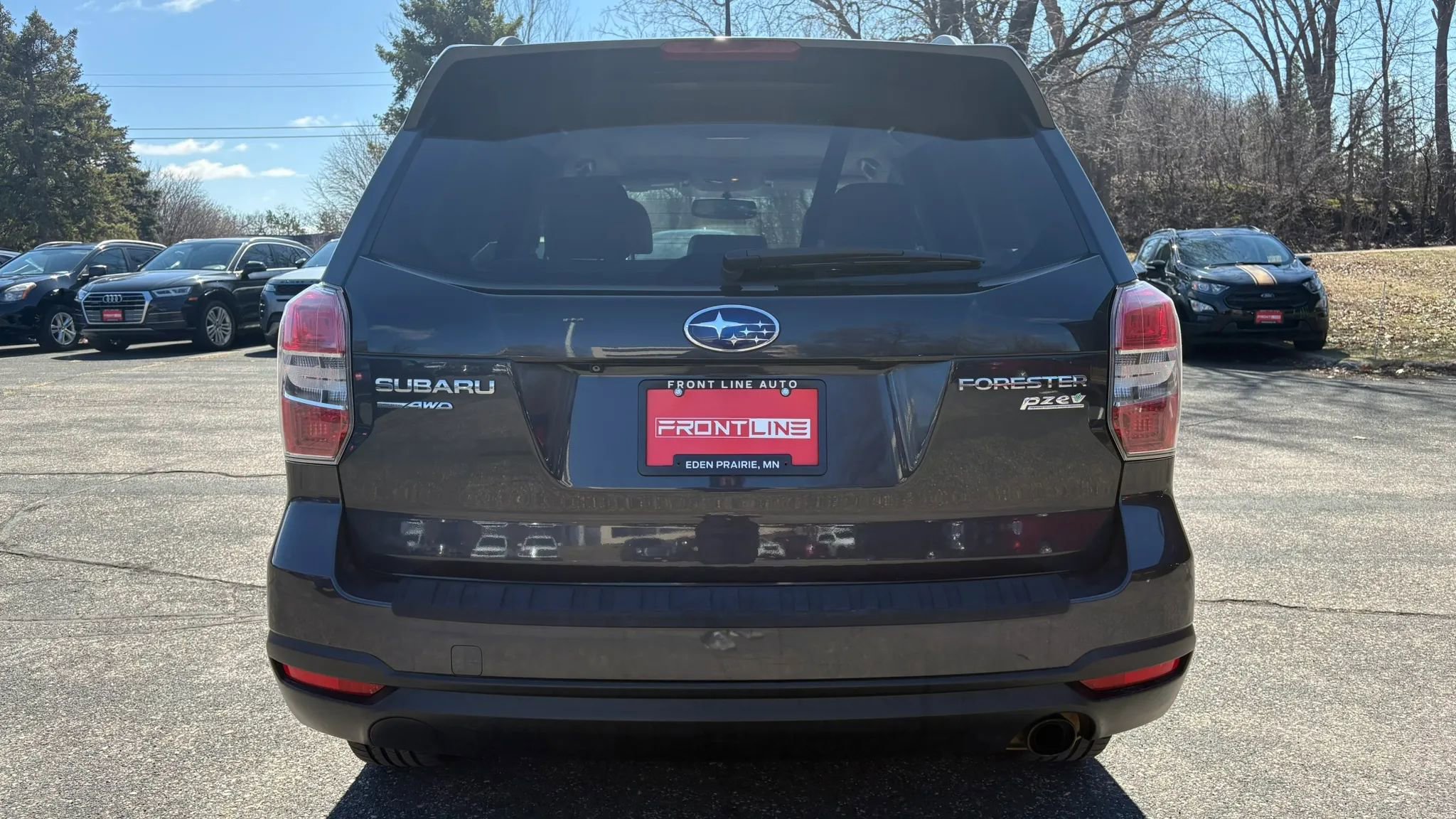 Used 2015 Subaru Forester 2.5i Limited AWD/4WD image 8