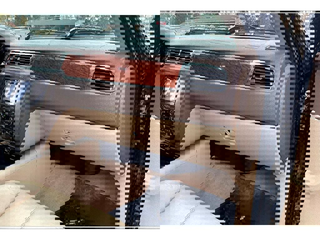 Used 2007 GMC Sierra 2500 SLT w/ Convenience Package image 18