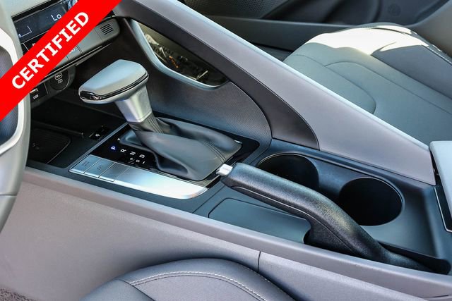 Certified 2025 Hyundai Elantra Sport FWD image 22