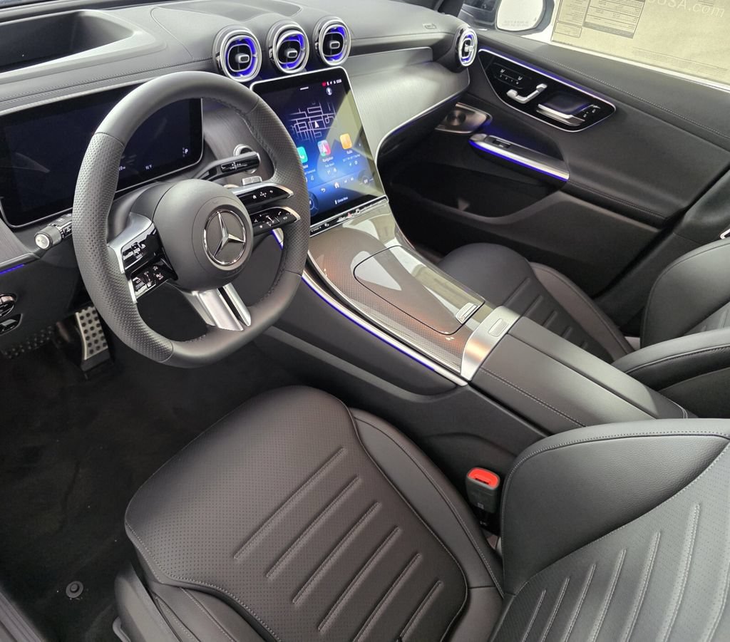 New 2026 Mercedes-Benz GLC 300 4MATIC image 6