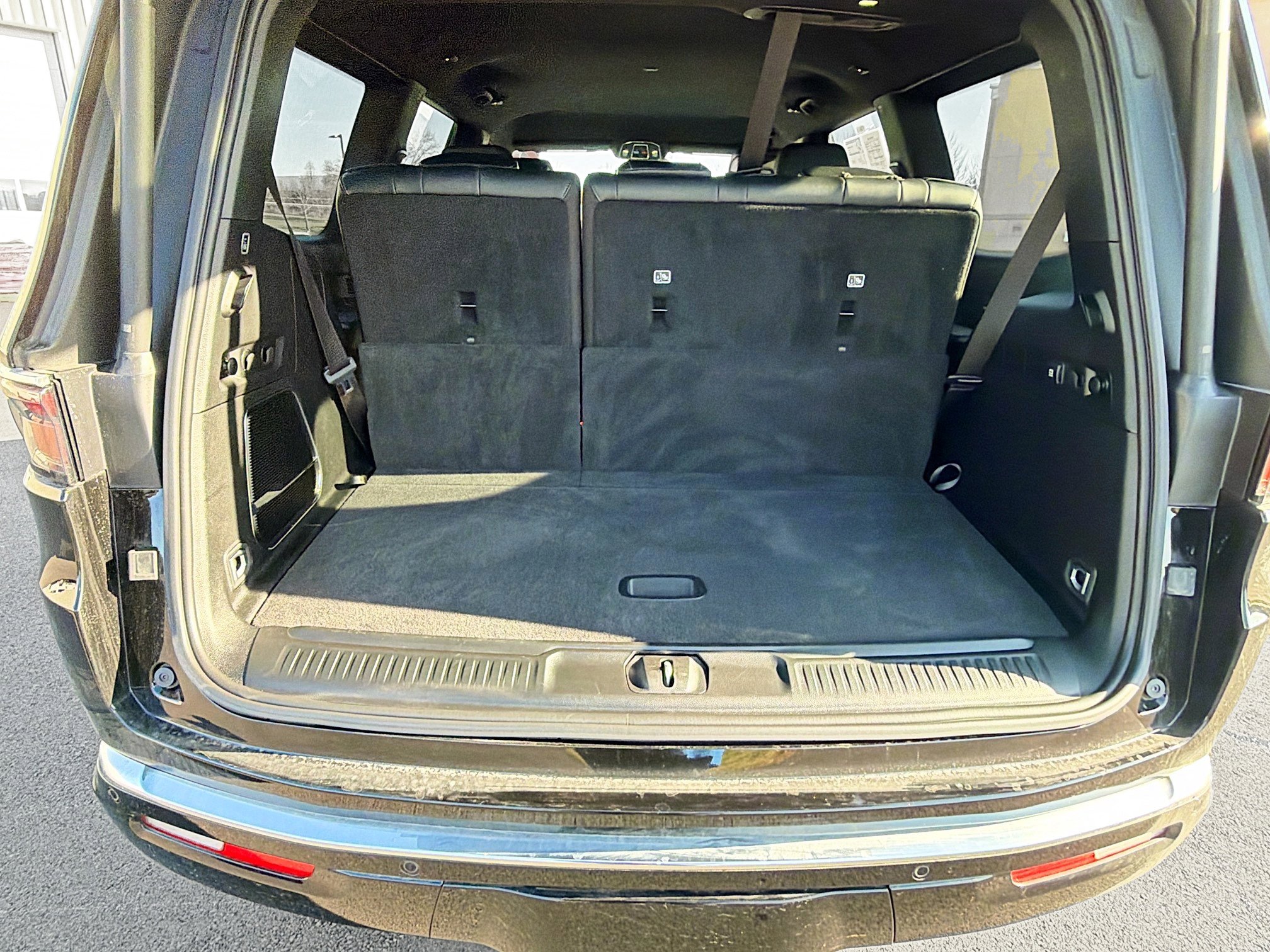 Used 2025 Jeep Wagoneer Series II image 28