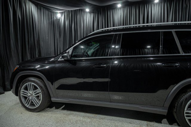 Used 2026 Mercedes-Benz GLS 450 4MATIC image 5