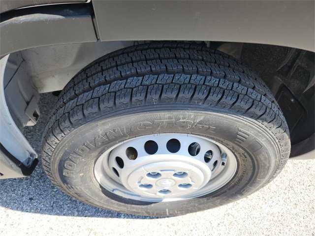 New 2024 RAM ProMaster 2500 w/ Convenience Group image 25