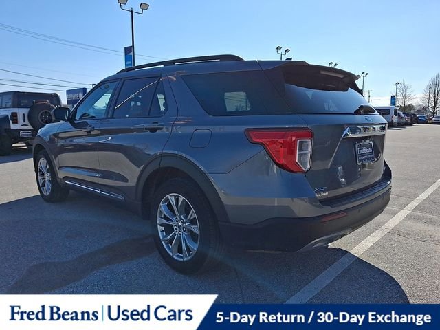 Used 2022 Ford Explorer XLT w/ Equipment Group 202A AWD/4WD image 8