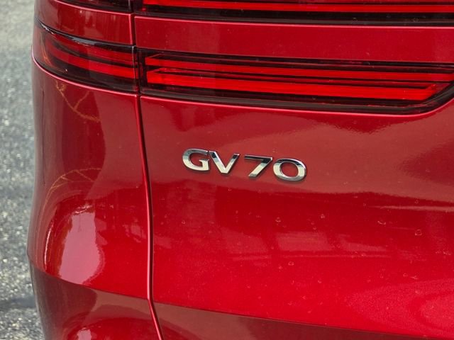 Used 2022 Genesis GV70 2.5T w/ Select Package image 11