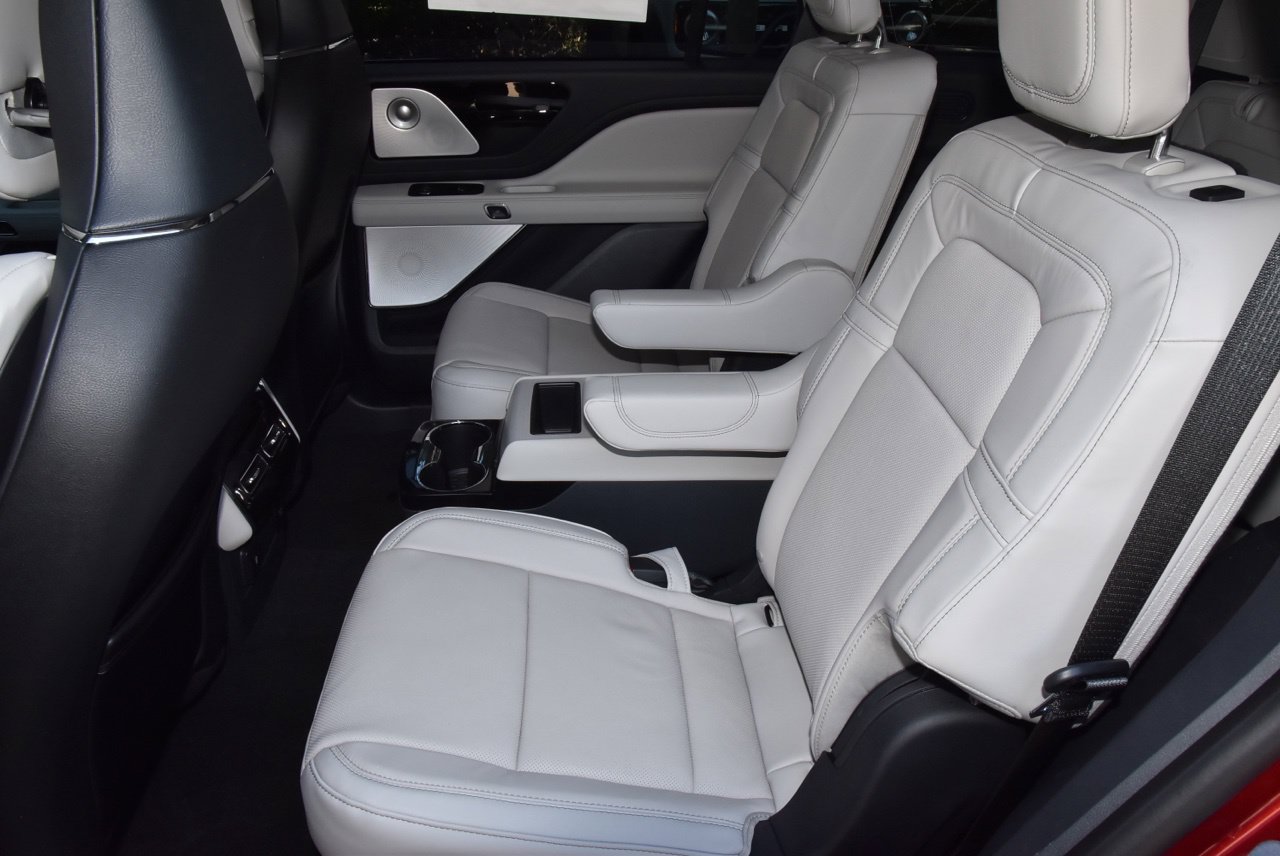 New 2027 Lincoln Aviator Reserve AWD/4WD image 14