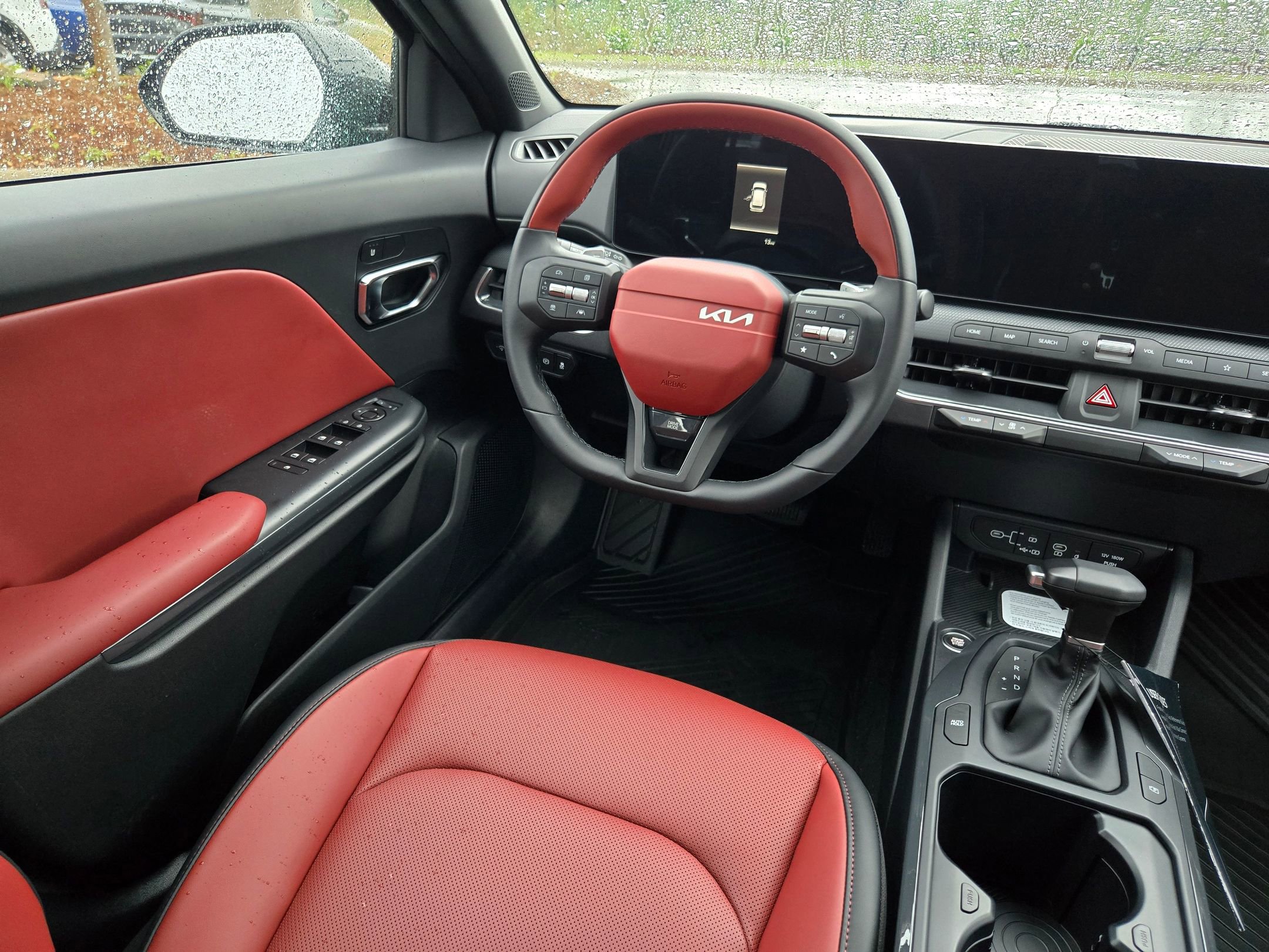 New 2026 Kia K4 GT-Line FWD image 9