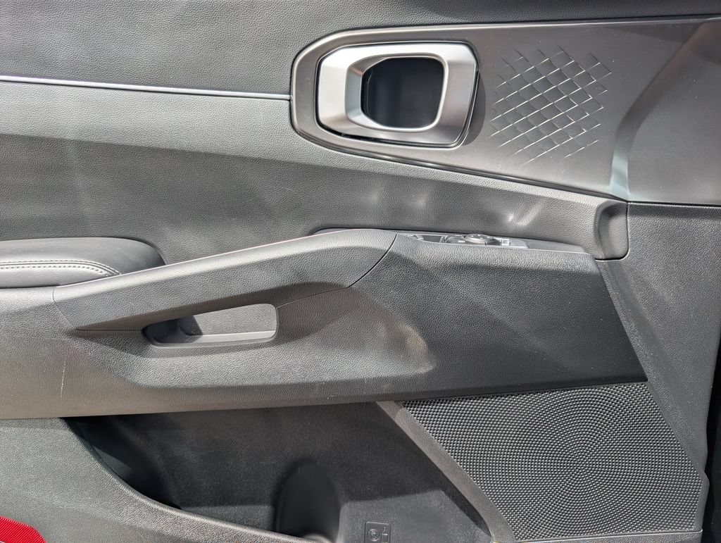 Certified 2023 Kia Sorento EX AWD/4WD image 18