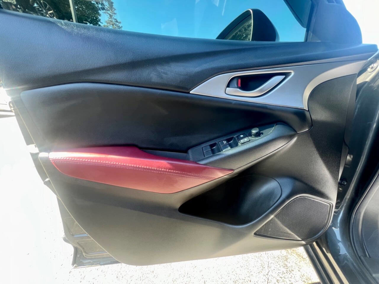 Used 2018 MAZDA CX-3 Touring image 12