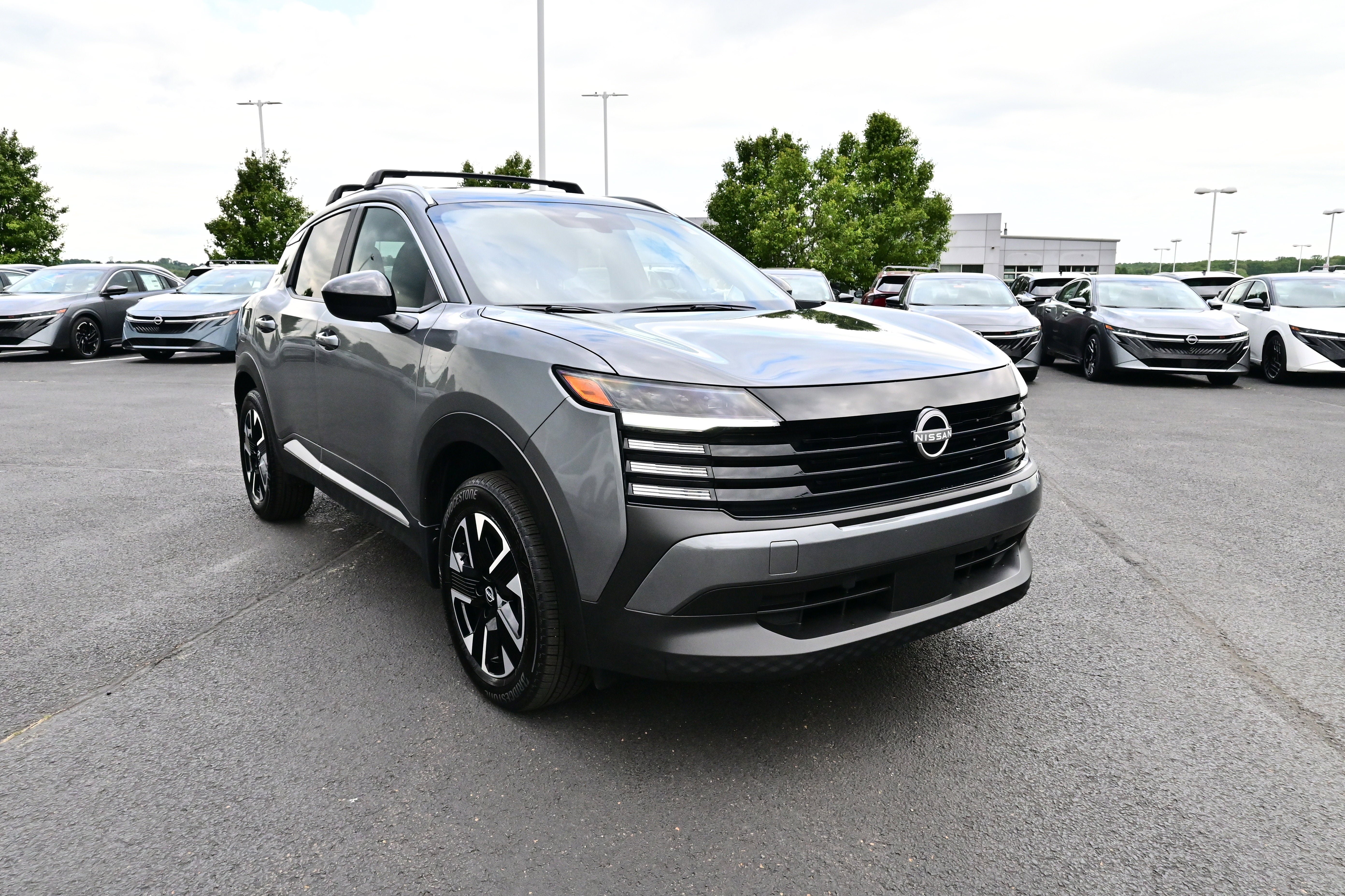 Certified 2026 Nissan Kicks SV w/ SV Premium Package AWD/4WD image 2
